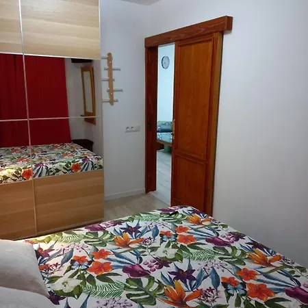 Alojamientosmomi3 Apartman *